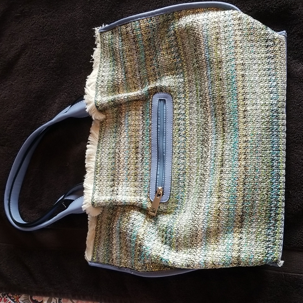 Tote bag